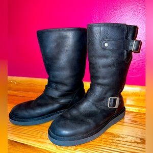 Women’s Black Ugg Boots Size 7 “Kensington” style.